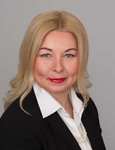 Taru Päivike - kasvokuva